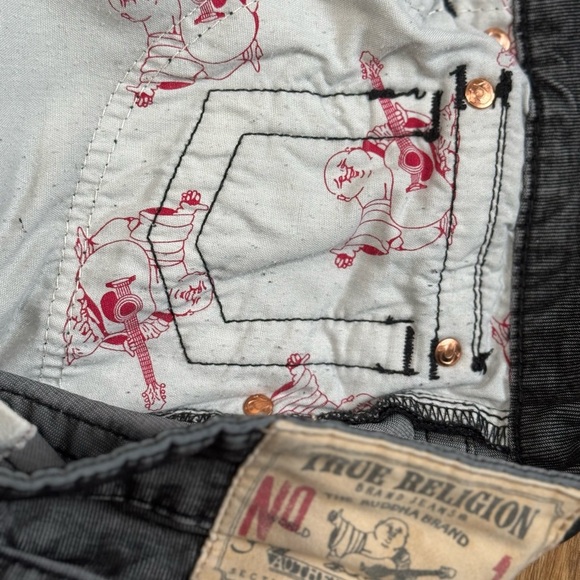 Men's Classic Blue Jeans - Picture 7 of 10